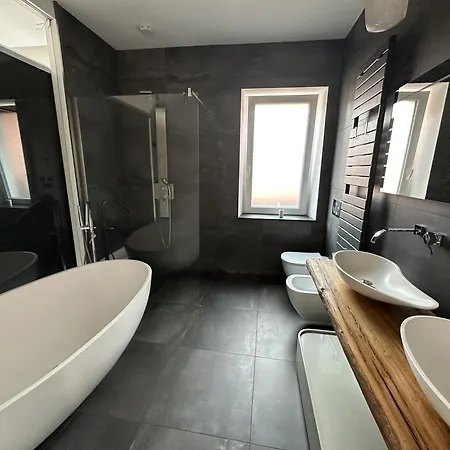 Mancas - Luxury And * Verona